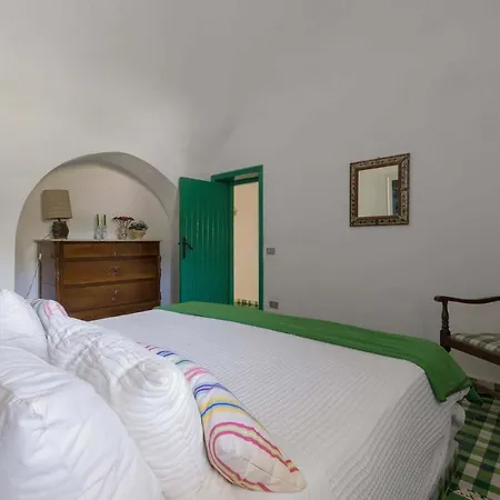 Trulli Il Cappero By Perle Di Puglia * أوستوني