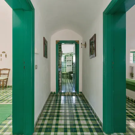 Trulli Il Cappero By Perle Di Puglia * Ostuni