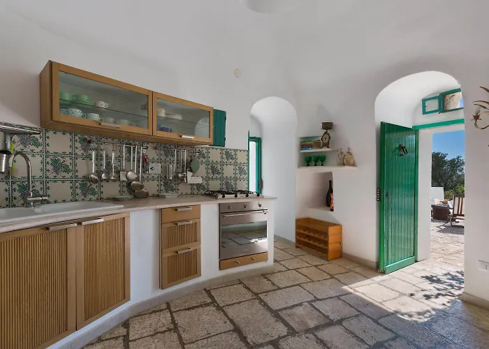 Trulli Il Cappero By Perle Di Puglia